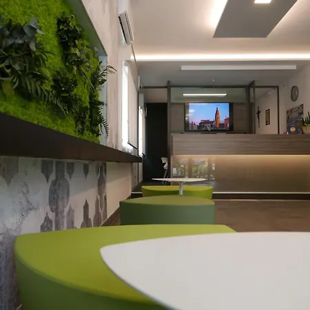 Nederland Otel