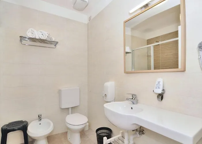 Отель Nederland