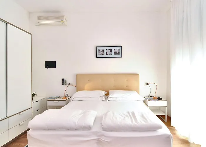 Отель Nederland Каорле