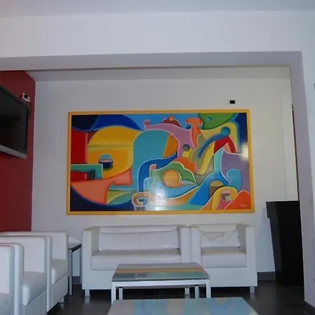 Hotel Nederland 3*