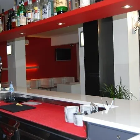 Nederland 3*