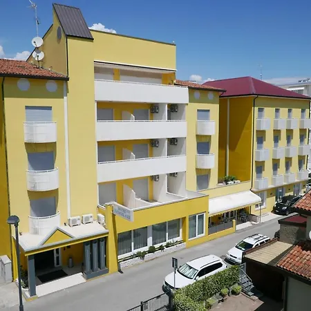 Nederland Hotel 3*